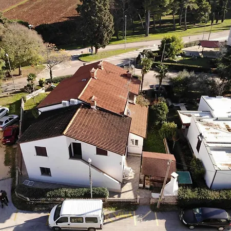 Kadum Center Near The Porec